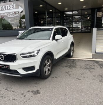 VOLVO-XC40 T3 156ch Business Blanc Glace-EVREUX-1