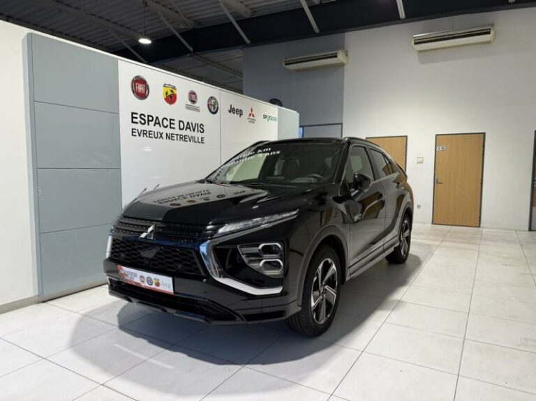 MITSUBISHI-Eclipse Cross 2.4 MIVEC PHEV 188ch Instyle 4WD Amethyst Black métallisé-EVREUX-1