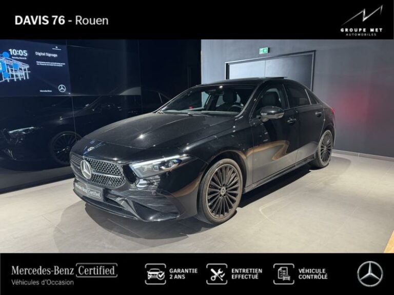 MERCEDES-BENZ-Classe A Berline 250 e 163+109ch AMG Line 8G-DCT Noir cosmos métallisé-ROUEN-1