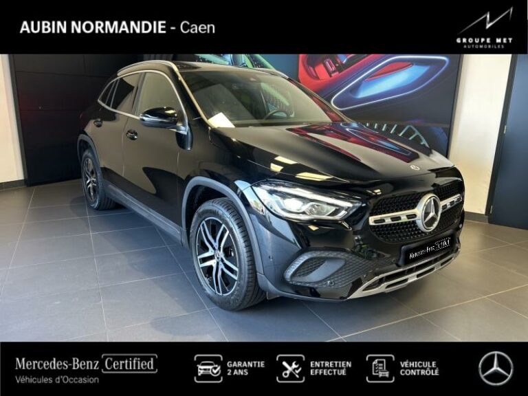 MERCEDES-BENZ-GLA 200 163ch Progressive Line 7G-DCT Noir-MONDEVILLE-1