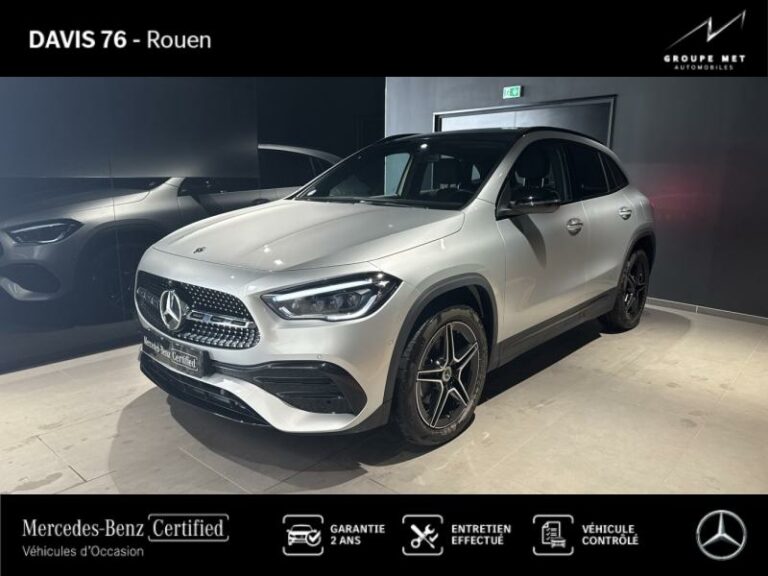 MERCEDES-BENZ-GLA 250 e 160+102ch AMG Line 8G-DCT Argent iridium métallisé-ROUEN-1
