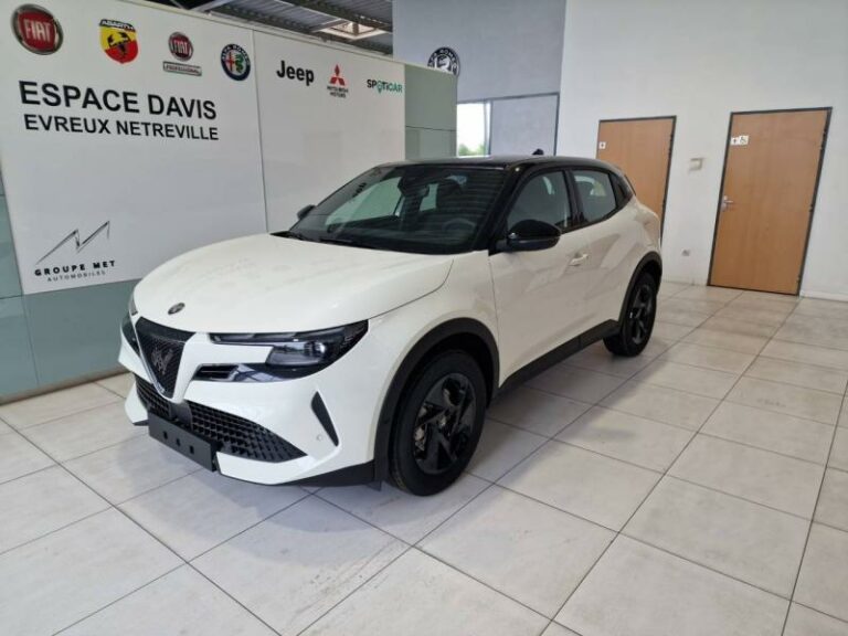 ALFA ROMEO-Junior 1.2 Ibrida 136ch DCT6 Blanc Sempione Pastel/Toit noir-EVREUX-1