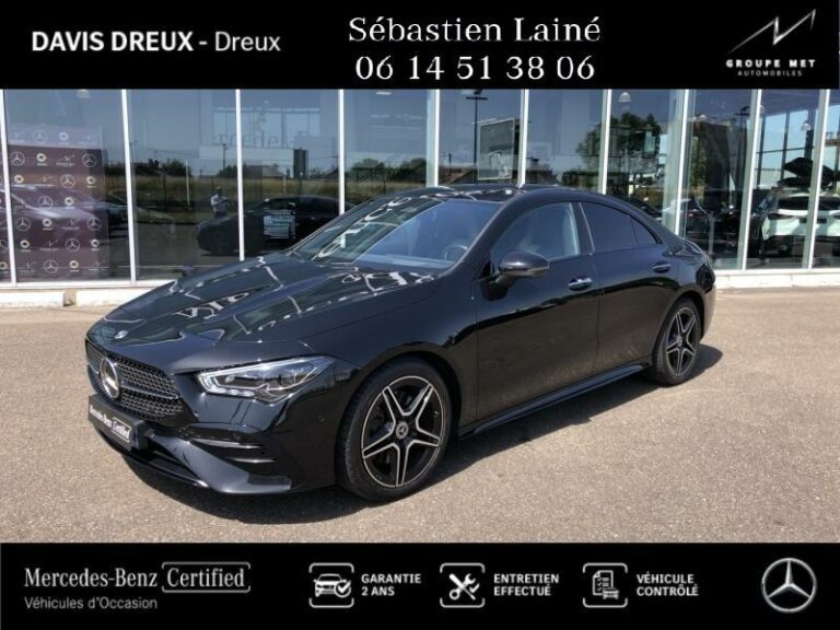 MERCEDES-BENZ-CLA 200 d 150ch AMG Line 8G-DCT 8cv Noir cosmos métallisé-DREUX-1