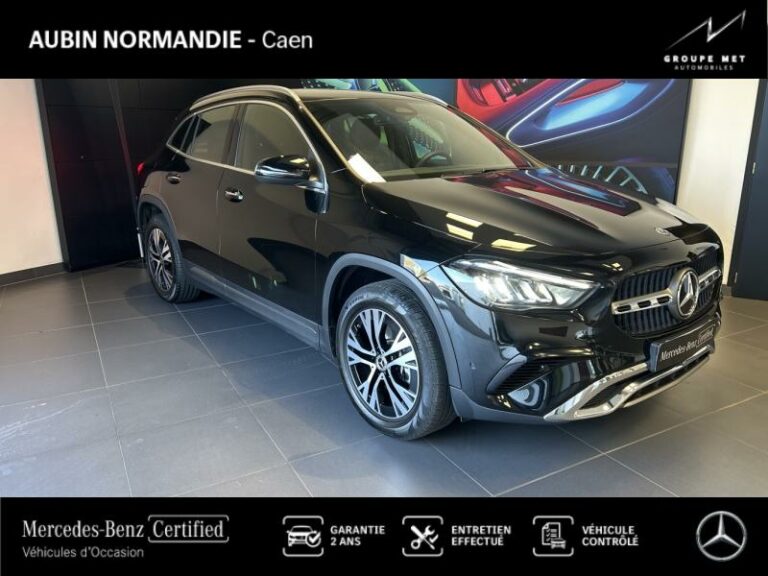 MERCEDES-BENZ-GLA 250 e 218ch Progressive Line 8G-DCT Noir-MONDEVILLE-1