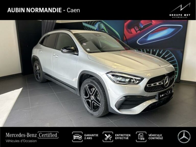 MERCEDES-BENZ-GLA 250 e 160+102ch AMG Line 8G-DCT Argent iridium métallisé-MONDEVILLE-1